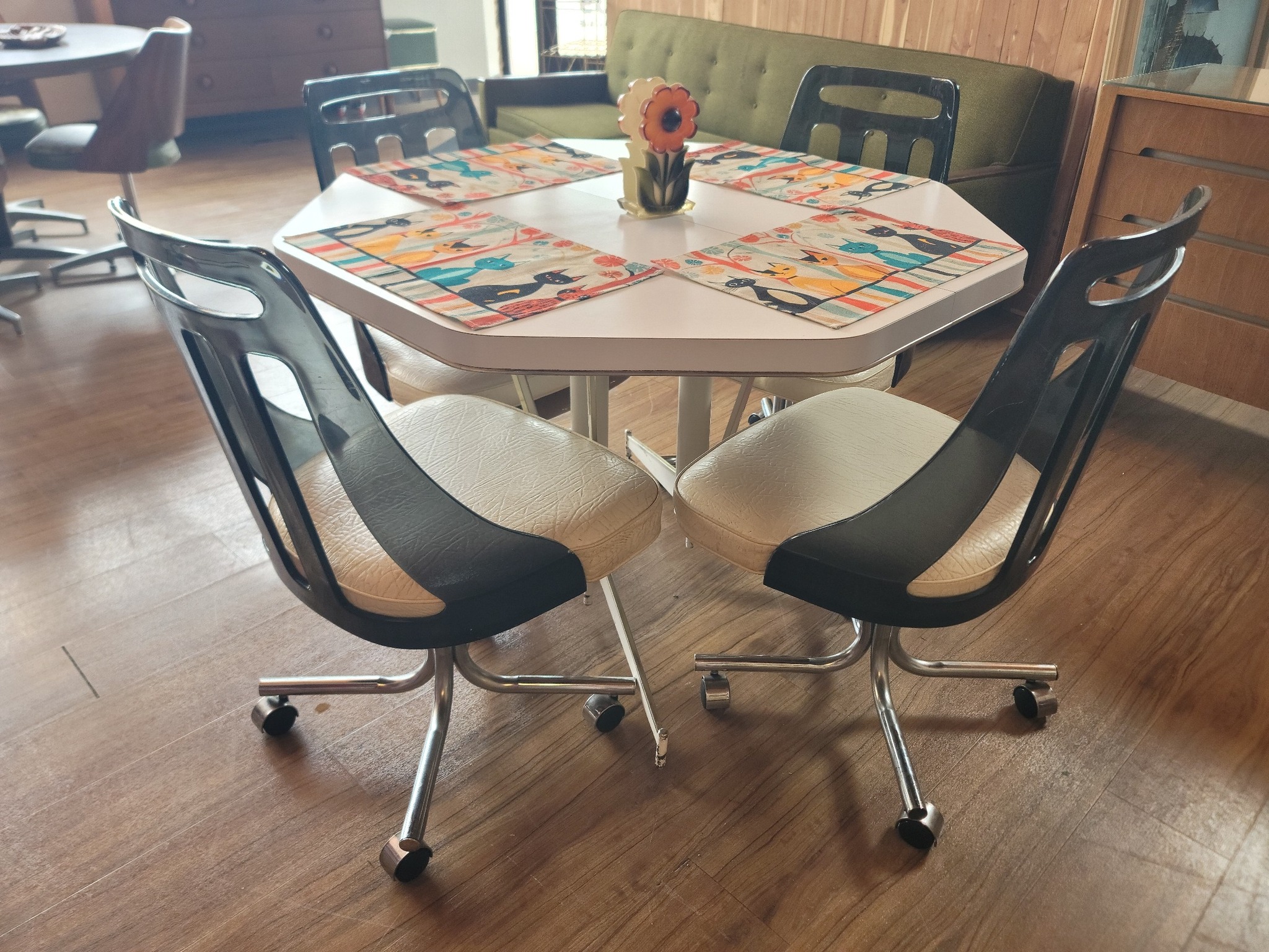table 1.jpg